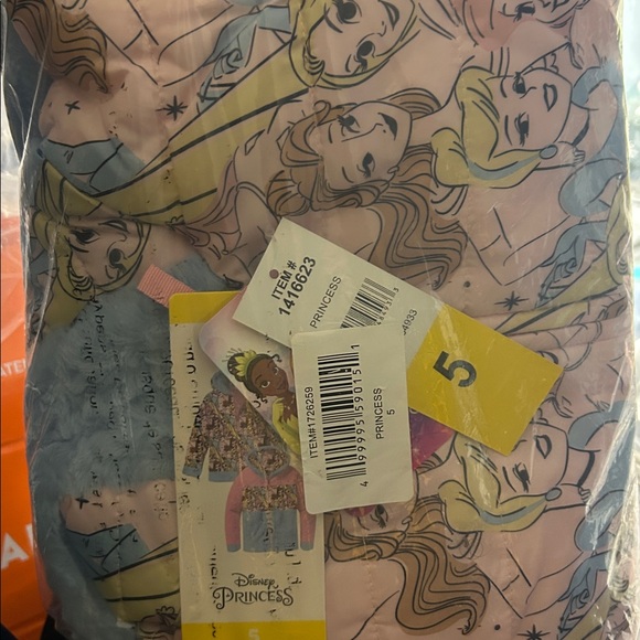 NWT Disney Princess Kids Reversible Jacket for Girls - size 5 PRINCESS cozy - Picture 8 of 9
